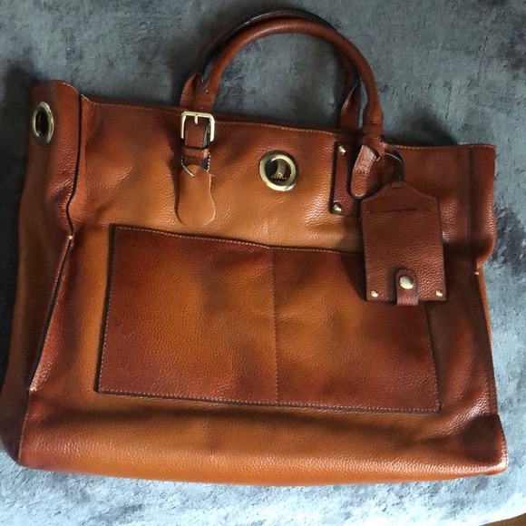 Handbags - 🎉Leather travel bag